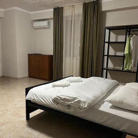 Babilon Hotel Tiflis Dış mekan fotoğraf